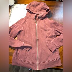 Woman’s size 12 maroon full zip lululemon